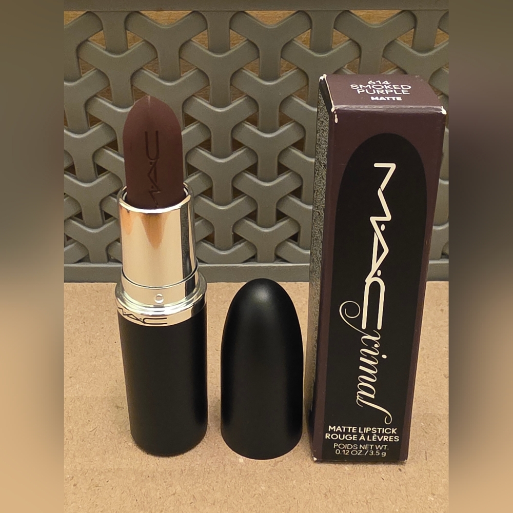 M·A·CXIMAL SILKY MATTE LIPSTICK SMOKED PURPLE. BNIB - Picture 7 of 11